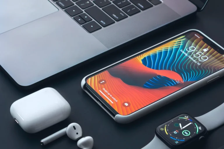 Gadgets on the Go: Top Tech for Business Travelers