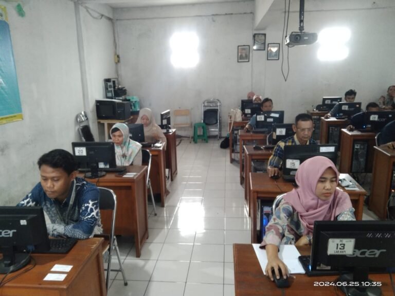 Penguatan Kualitas Guru dan Karyawan Melalui Uji Kompetensi di YP Fatahillah Cilegon.