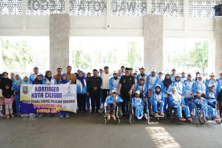 Lepas Puluhan Atlet Peparpeda VIII, Wali Kota Helldy Janjikan Penghargaan