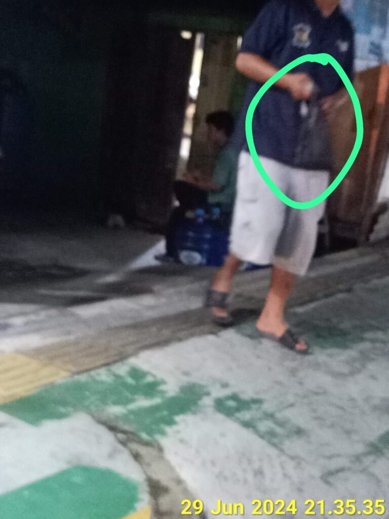 Kios Jamu di Lingkungan Temuputih Jl. Ahmad Dahlan Masih Menjual Miras Oplosan “Kecut”