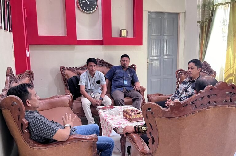 Pastikan Hak Politik Warga Binaan Terpenuhi, Lapas Idi Terima Kunjungan Dari KIP Aceh Timur.