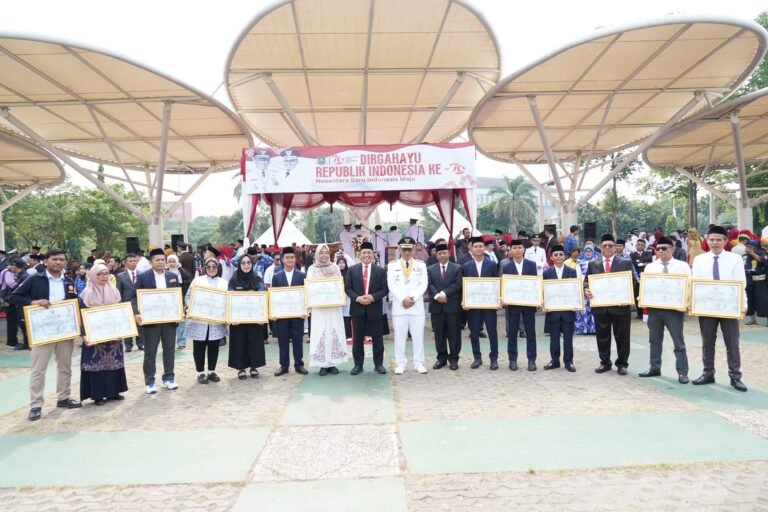 Pemkot Cilegon Berikan 55 Penghargaan pada Momentum HUT ke-79 RI