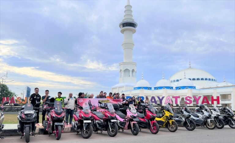 PT Capella Dinamik Nusantara KEPRI Gelar Honda ADV Urban Exploride