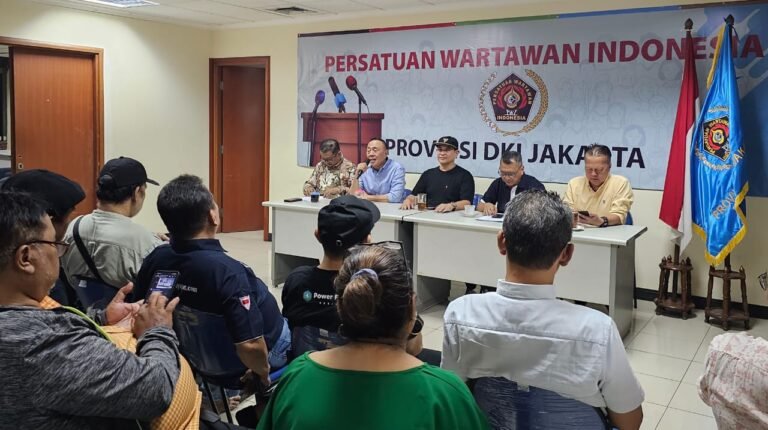 PWI Jaya Tegaskan Pemberhentian Hendry Ch Bangun