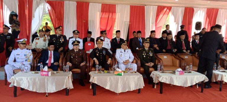 Upacara Penurunan Bendera Merah Putih Di Aceh Timur Berjalan Lancar
