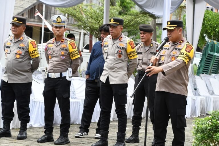 Wakapolres Aceh Timur Pimpin Apel Pengamanan Pendaftaran Calon Bupati/Wakil Bupati