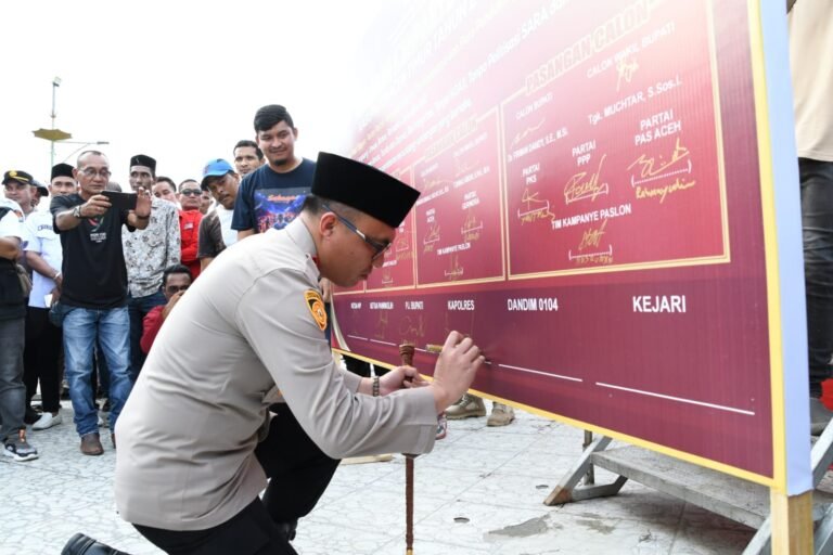 Kapolres Aceh Timur Hadiri Dzikir Akbar Dalam Rangka Deklarasi Pilkada Damai
