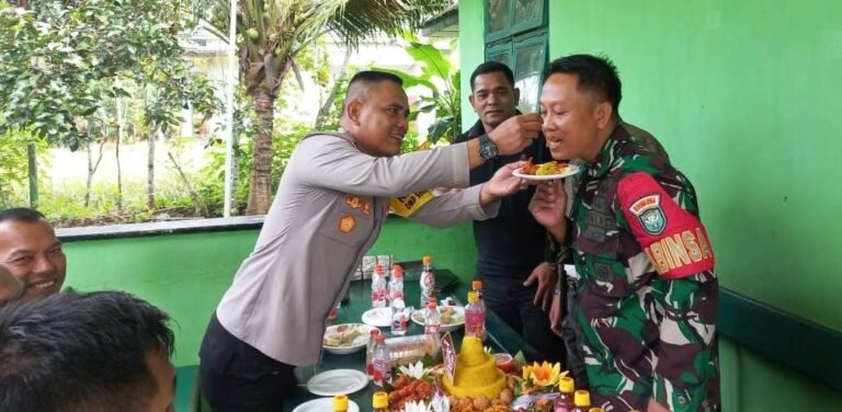 Koramil 20 Pante Bidari Terima Ucapan Selamat HUT TNI Ke 79 Dari Muspika