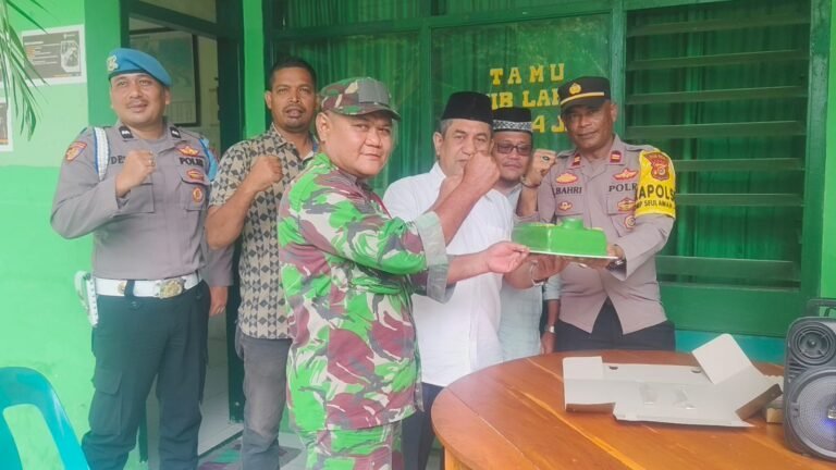 Berikan Kejutan Muspika Darul Aman Kunjungi koramil 06