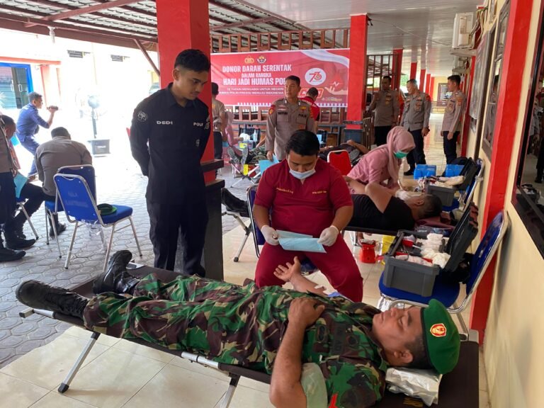 Hari Jadi Humas Polri ke-73, Polres Aceh Timur Sumbangkan 52 Kantong Darah ke PMI