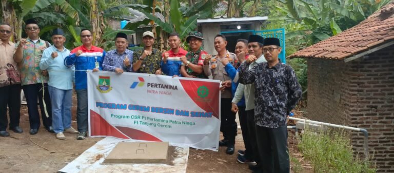 Camat Grogol Apresiasi dalam Pengadaan Air Bersih  Lingkungan sawo