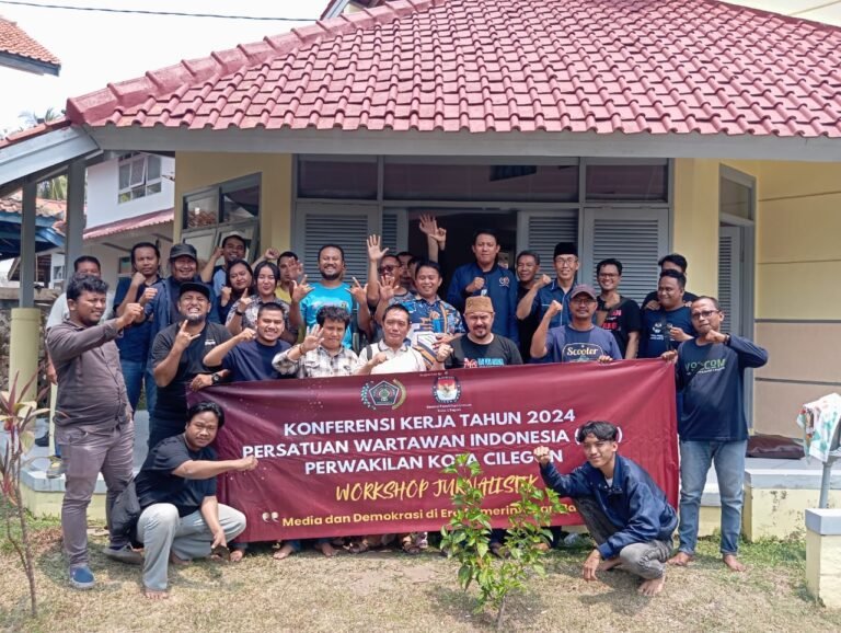 Menjaga Kebebasan Pers dengan Kode Etik: Pesan Penting dari Ketua Dewan Kehormatan PWI Banten