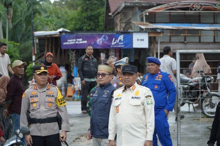 Pj. Bupati Aceh Timur, Amrullah M Ridha pantau TPS Pilkada, 2024