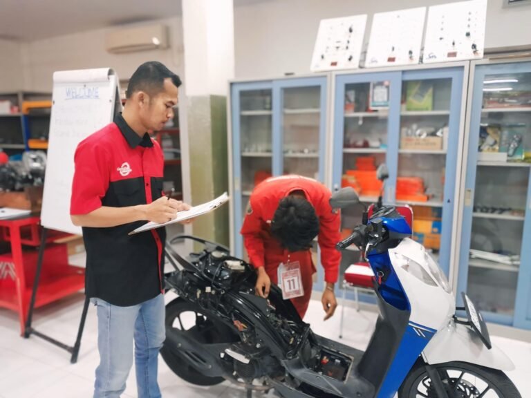 Tingkatkan Mutu Pendidikan Vokasi Melalui Technical Skill Contest for Student & Teacher