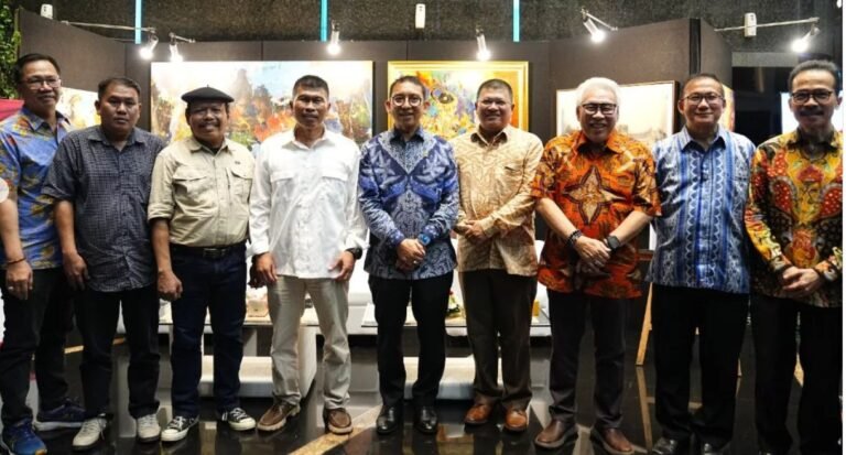 Menteri Kebudayaan dan Ketum FORMAS Apresiasi Pelaksanaan Pameran Lukisan ASPEN