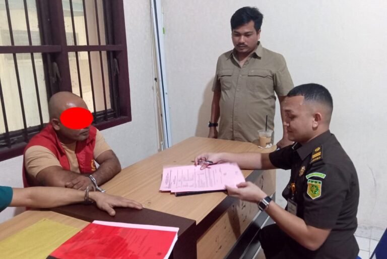 Berkas Perkara Lengkap, Polres Aceh Timur Tahap II Kasus TP Pengangkutan BBM Bersubsidi ke Kejaksaan