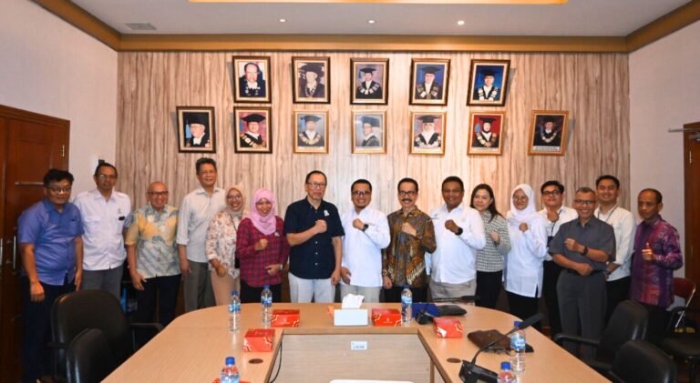 APTIKNAS dan ISTN Jalin Kerjasama Pengembangan Kompetensi TIK dan Technopreneur 