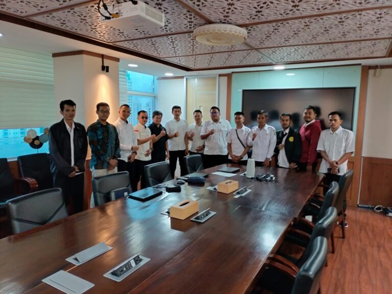 Forum Guru Honorer R3 Provinsi Banten Minta PJ Gubernur Banten Selesaikan 932 Guru dan 475 Tenaga Teknis yang Belum Dapat Formasi