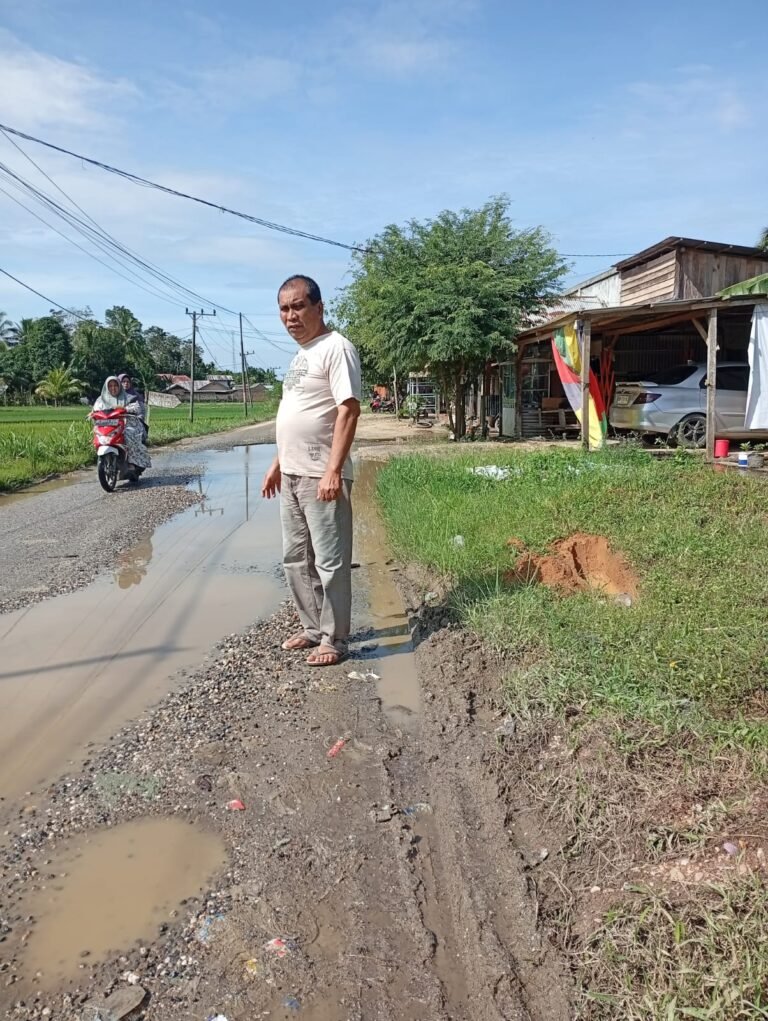 SOROTAN Jalan Rusak Telan Korban Kecelakaan di Idi Tunong, LAKI Atim Soroti PUPR Setempat