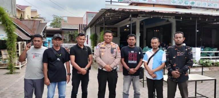 Kasat Lantas Polres Bireuen Sambut Hangat Kunjungan Rekan-Rekan Media