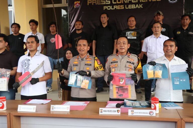 Sebulan Menjabat, Kapolres Lebak Release Ungkap 24 Kasus Tindak Pidana dan Amankan 207 Knalpot Brong