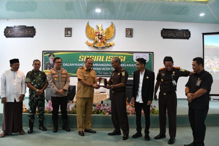 Pj Bupati Aceh Timur Sambut Kunker Plt Kajati Aceh