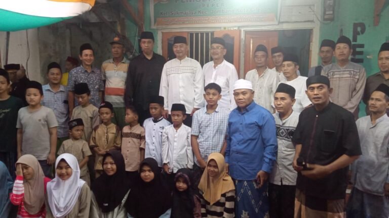 Ajak Warga Buka Bersama, Pemuda Priuk Beri Santunan dan Sembako Yatim dan Duafa