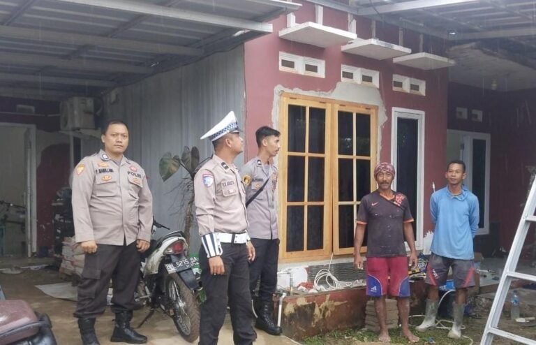 Polres Bangka Barat Patroli di Perumahan Warga Pasca Mudik