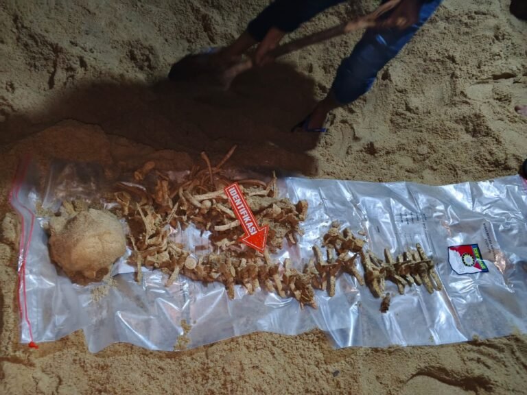 Kapolres Bangka Barat Imbau Masyarakat Tidak Heboh dan Tidak Menimbulkan Opini Tidak Benar Terkait Temuan Tengkorak di Pantai Batu Rakit