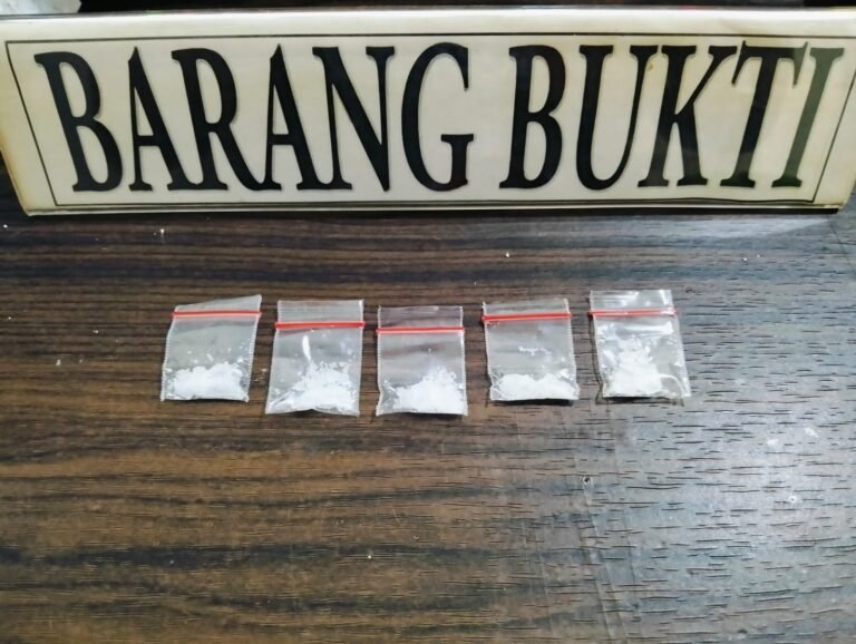 Edarkan sabu sabu akhirnya di tangkap polisi.