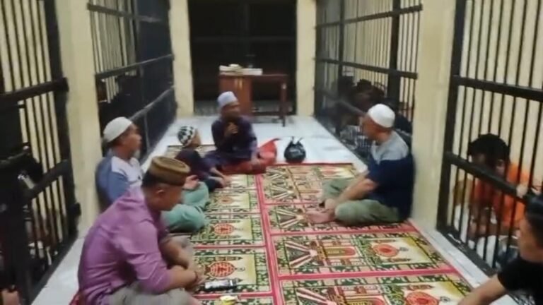 Siraman Rohani di Rutan Polres Bangka Barat: Wujud Kepedulian Spiritual Bagi Tahanan