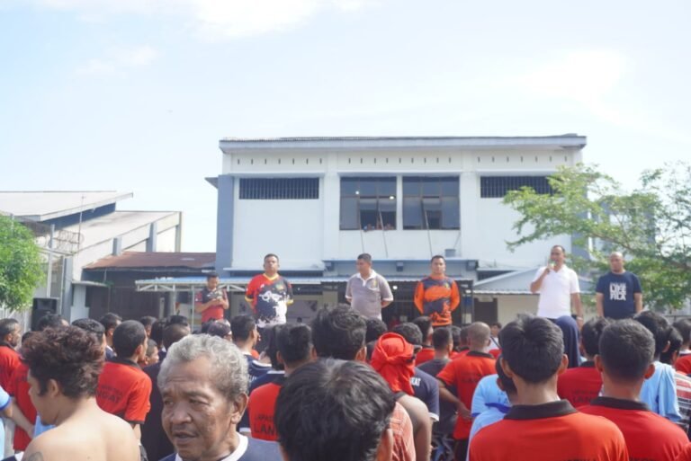Ciptakan Suasana Aman dan Kondusif ,Lapas Narkotika Langkat Berikan Pengarahan Kepada Seluruh Warga Binaan