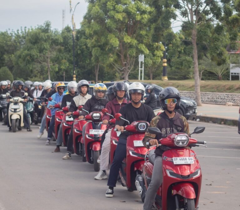 Keseruan Bikers Honda Kepri Di Event Stylovers & Scoopy Velocreativity