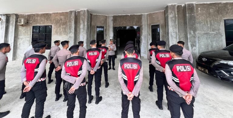 Kumpulkan Bintara Remaja Yang Tinggal di Barak, Ini Arahan Wakapolres Aceh Timur