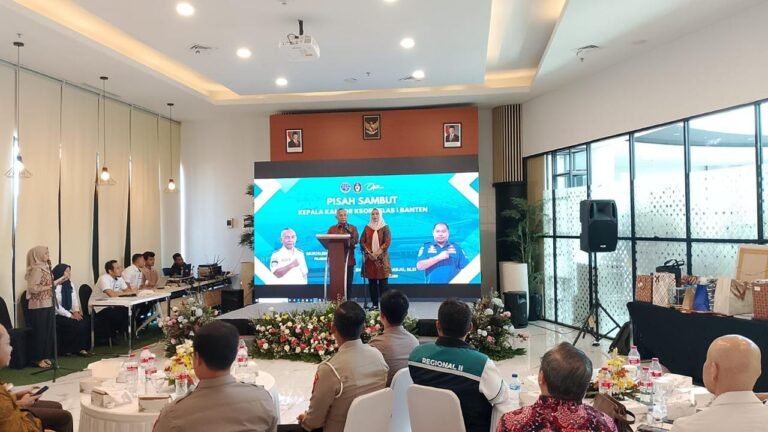 Pisah Sambut KSOP Banten: Mukhlish Tohepaly Serahkan Kepemimpinan kepada Capt. Bharto Ari Raharjo