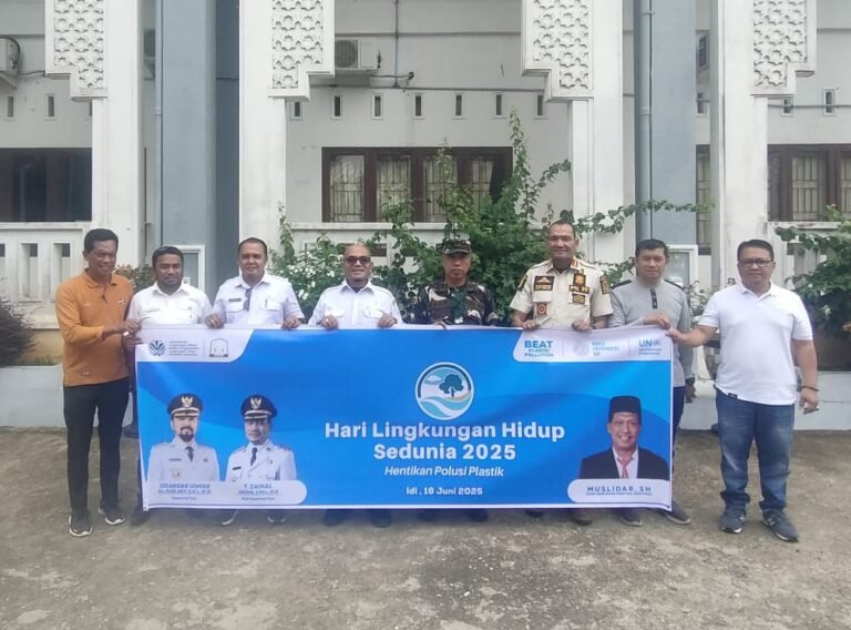 Peringati Hari Lingkungan Hidup Sedunia, DlH Aceh Timur Gelar Aksi Bersih-bersih