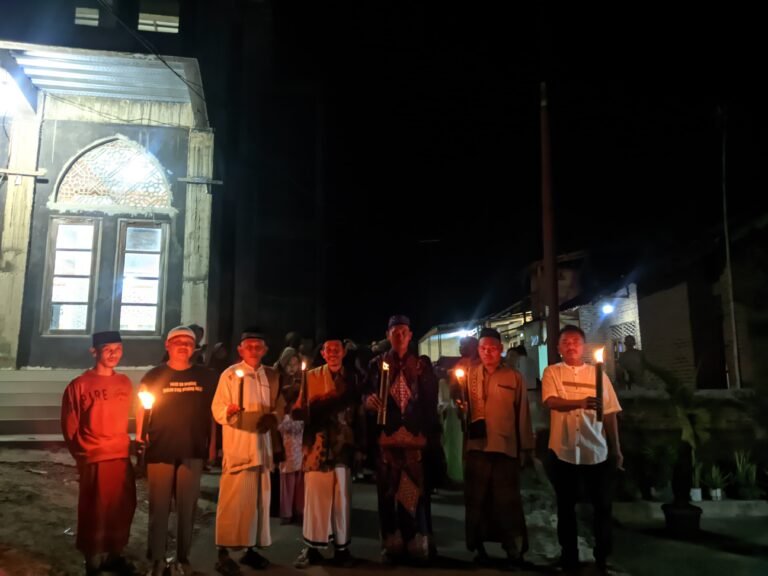Pawai Obor di Cilegon: Warga Link Jeruk Tipis Pererat Silaturahmi Sambut Tahun Baru Islam