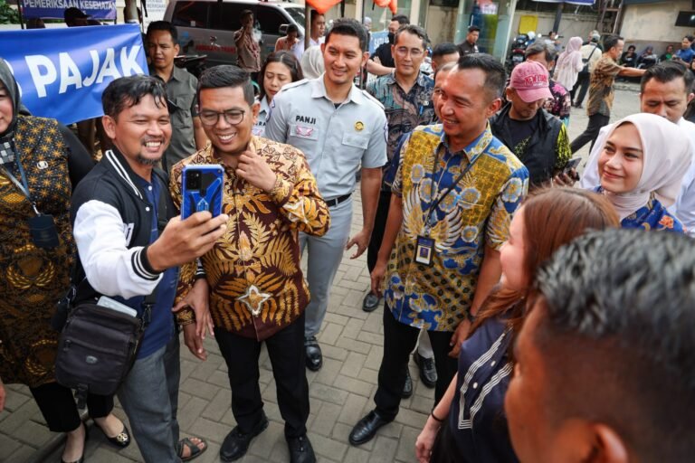 Gubernur Banten Andra Soni Perpanjang Waktu Pembebasan Pokok dan Sanksi Pajak Kendaraan Bermotor Hingga 31 Oktober 2025