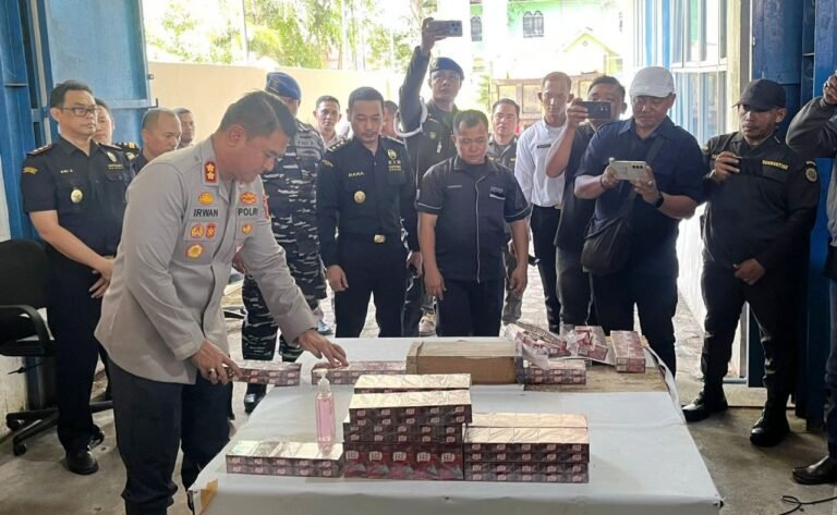 Kapolres Aceh Timur Hadiri Pemusnahan Barang Bukti di Kantor Bea Cukai Langsa