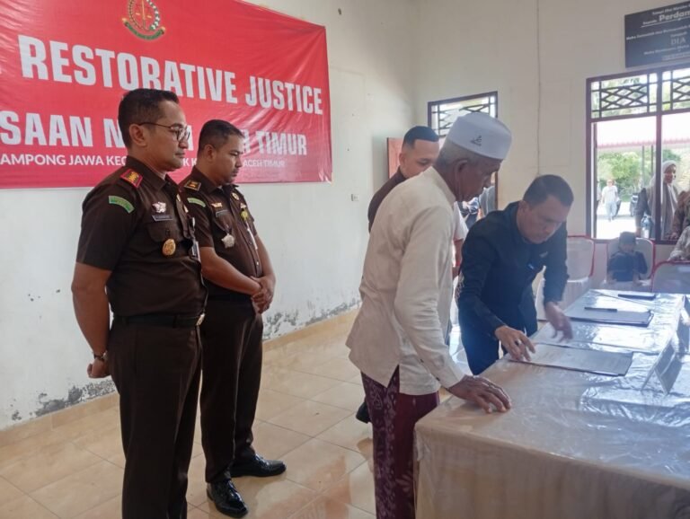 Kejari Aceh Timur Laksanakan Proses Restorative Justice