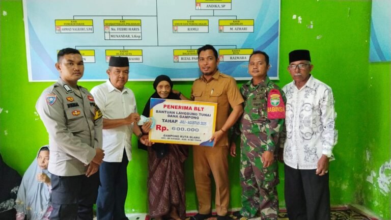 Penyaluran Bantuan untuk 38 Keluarga di Kuta Blang Berjalan Lancar dan Aman