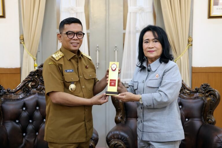 Gubernur Andra Soni Terima Pengurus DPP Kongres Advokat Indonesia, Beberkan Program Unggulan 