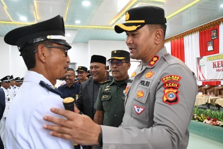 Kapolres Aceh Timur Harapkan Keuchik Dapat Terus Bersinergi Dengan Polri