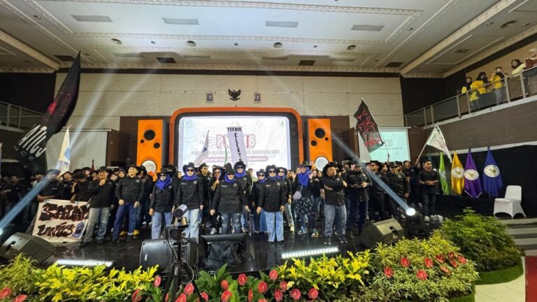 Universitas Faletehan Meriahkan PKKMB Ke – 2 2025 dengan Parade Fakultas dan Narasumber Era Digital