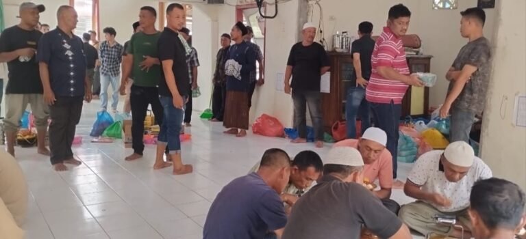 Gampong Tanoh Anoe Gelar Kenduri Maulid Nabi Muhammad SAW dengan Tema Pemersatu Warga “Meneladani Akhlak Rasulullah sebagai Landasan Kehidupan Bermasyarakat