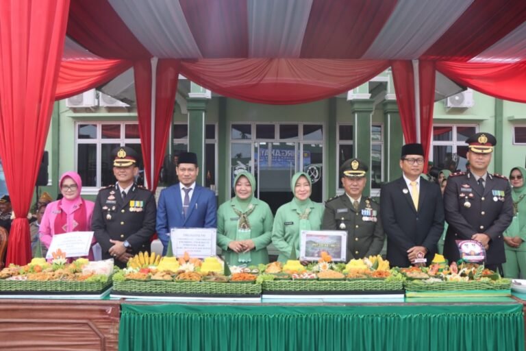 Wakil Bupati Aceh Timur Hadiri Upacara Peringatan HUT ke-80 TNI Tahun 2025