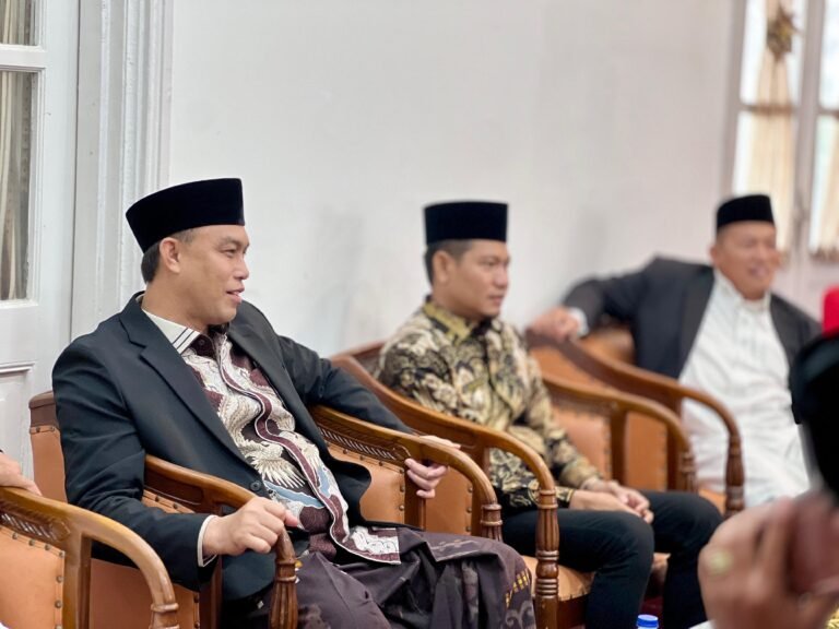 Wabup Aceh Timur Hadiri Pelantikan Pengurus Wilayah HUDA Aceh Timur Periode 2025–2030