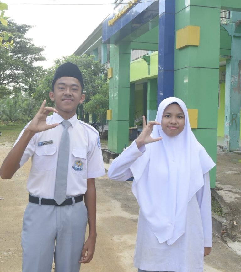 Prestasi Membanggakan Dua Siswa MAN IC Aceh Timur Tembus Olimpiade Madrasah Indonesia.