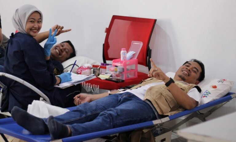 Capella Honda Kepri dan PMI Batam Kumpulkan 52 Kantong Darah