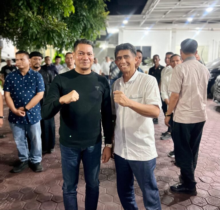 Wakil Bupati Aceh Timur T. Zainal Abidin S.Pd.I., M.H Tampak Akrab dengan Kapolda Aceh Irjen Pol. Drs. Marzuki Ali Basyah, M.M.